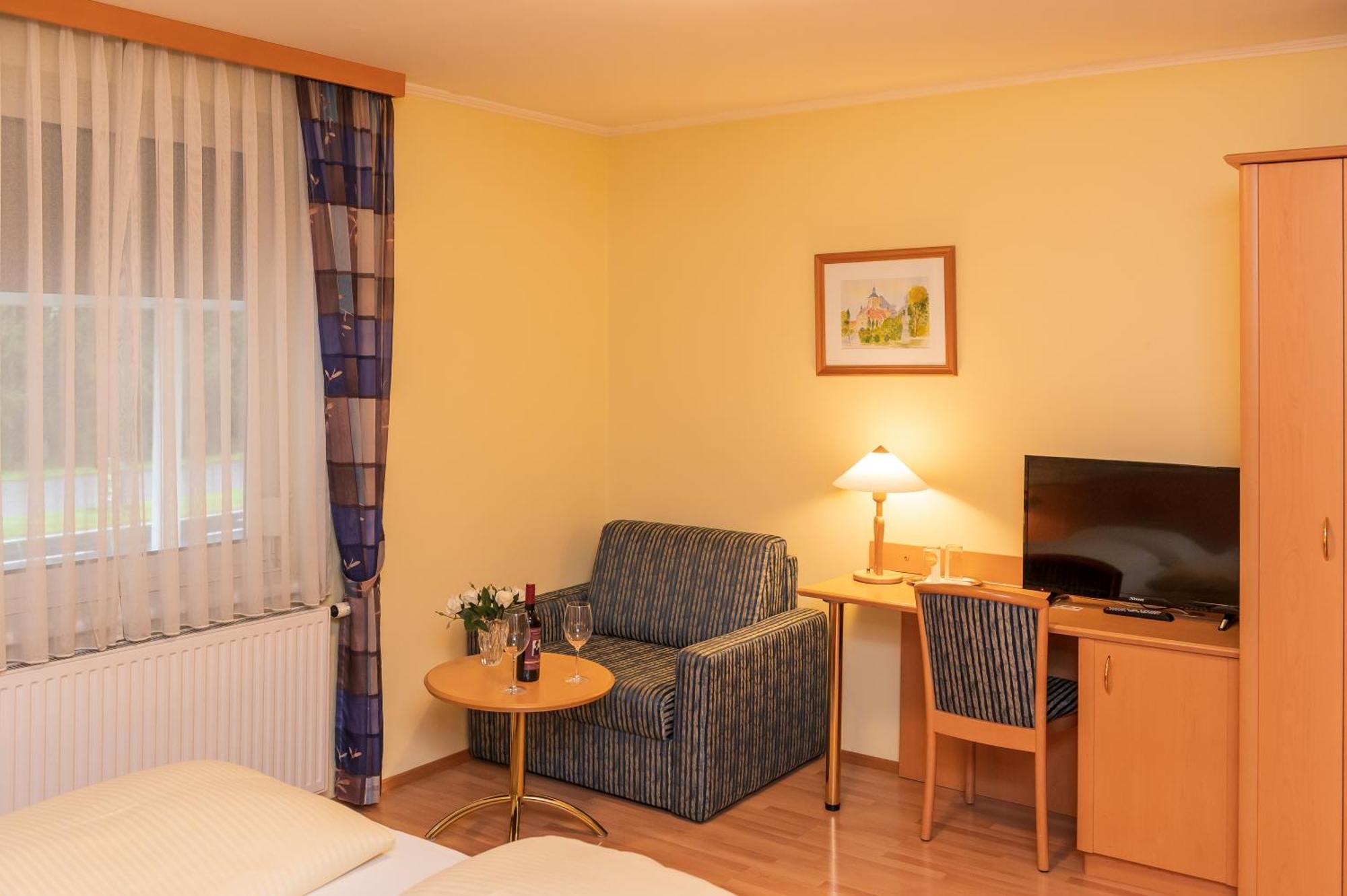 Ferien Beim Treiber Hotel Бад Татцмансдорф Стая снимка