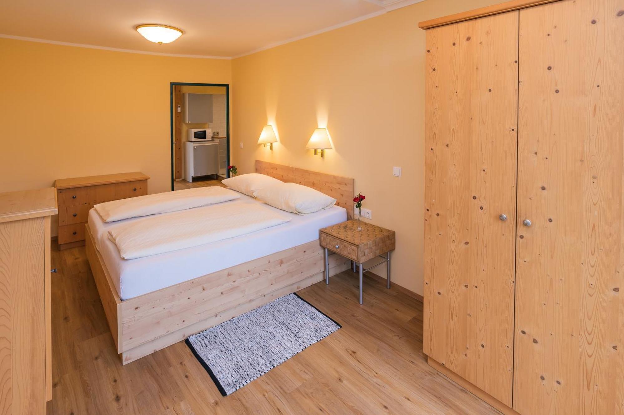 Ferien Beim Treiber Hotel Бад Татцмансдорф Стая снимка